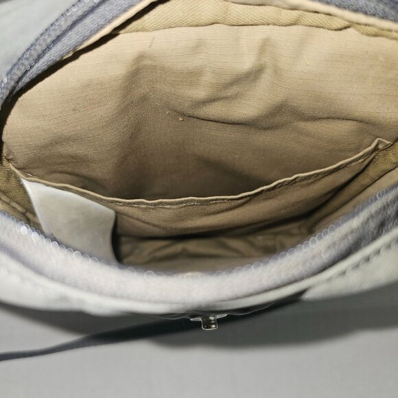 Fjallraven Pocket G-1000 Everyday Outdoor Travel Bag Purse Gray - Picture 8 of 14